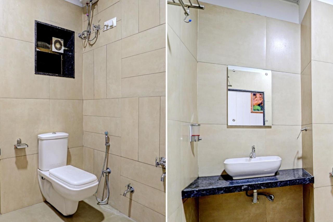 Oyo 70752 Viram House Otel Gorwa Dış mekan fotoğraf